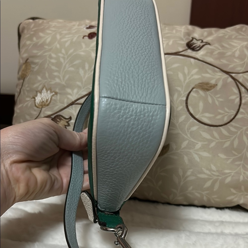 Coach Nolita 19 Pebble Mulit Green Leather Purse/Wristlet - Picture 7 of 10